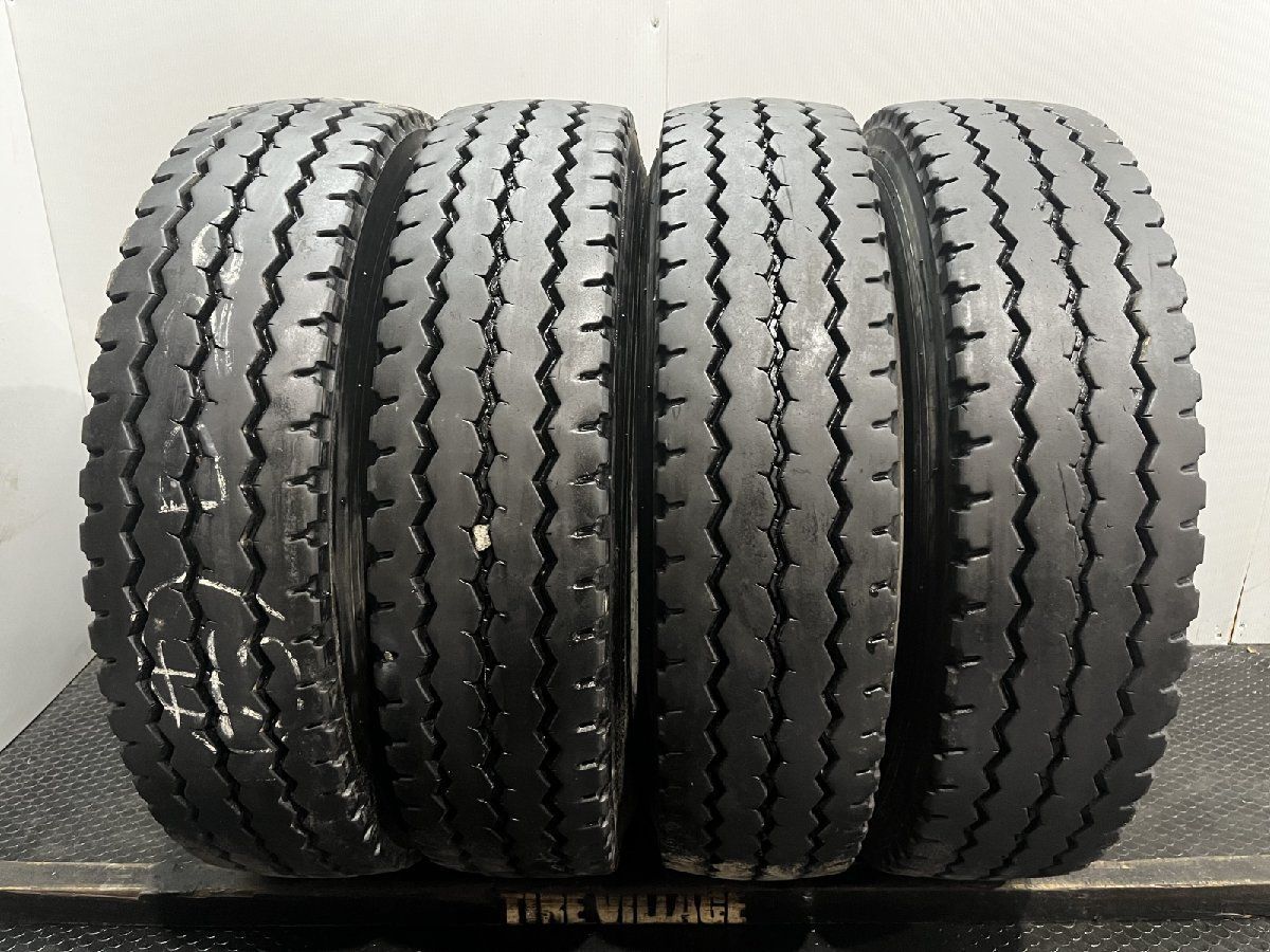 NOKIAN HAKKAPELITTA 1 265/70R16 16インチ スパイクタイヤ 4本 バリ溝