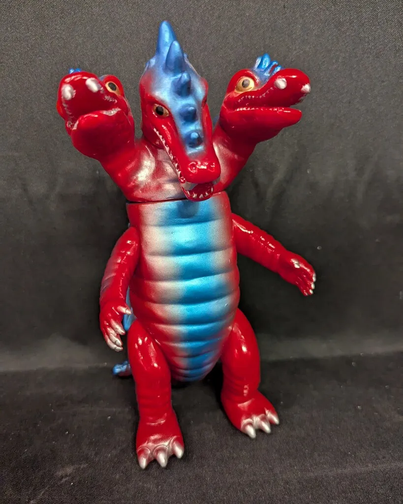 2025年最新】三つ首竜 ソフビの人気アイテム - メルカリ
