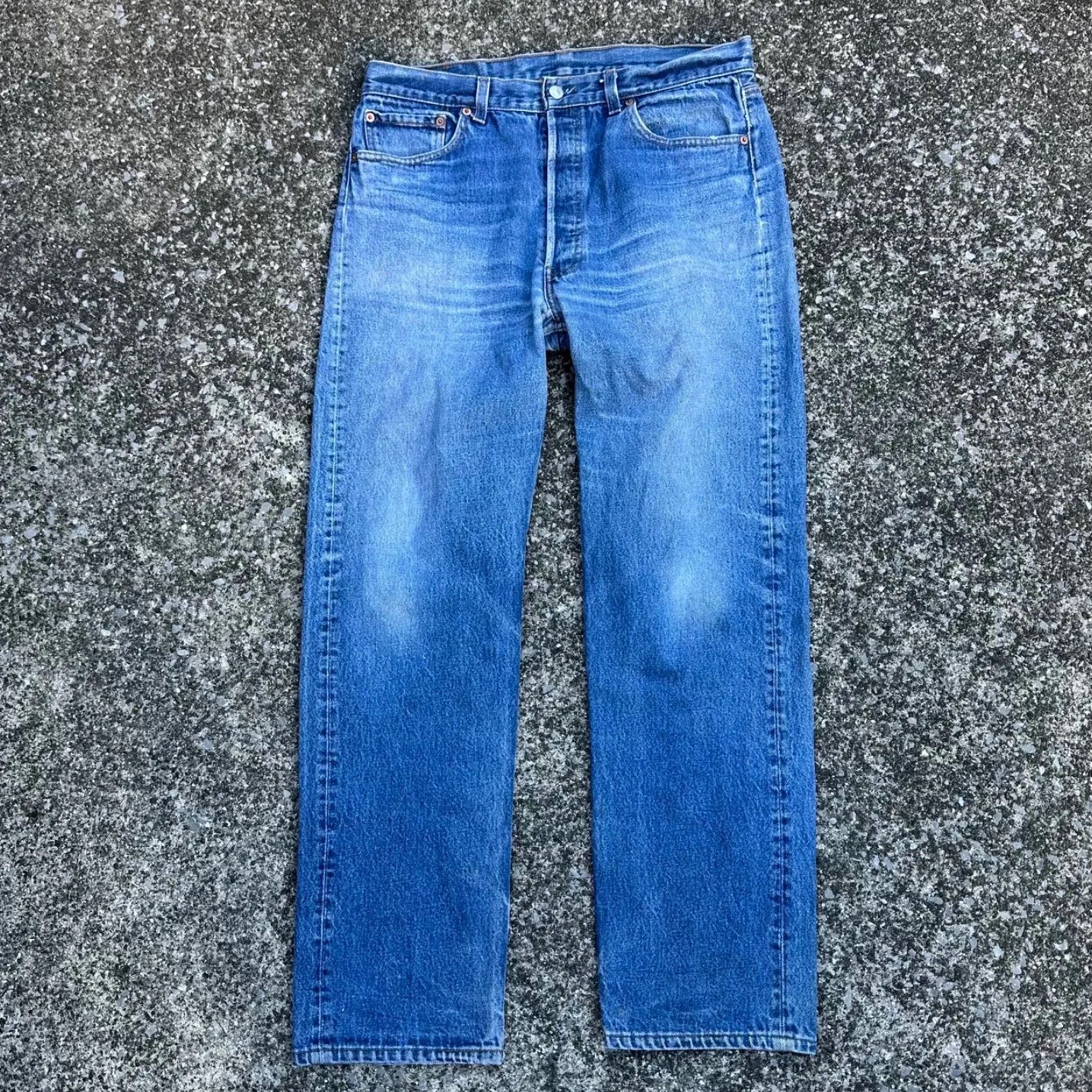 90s vintage Levi