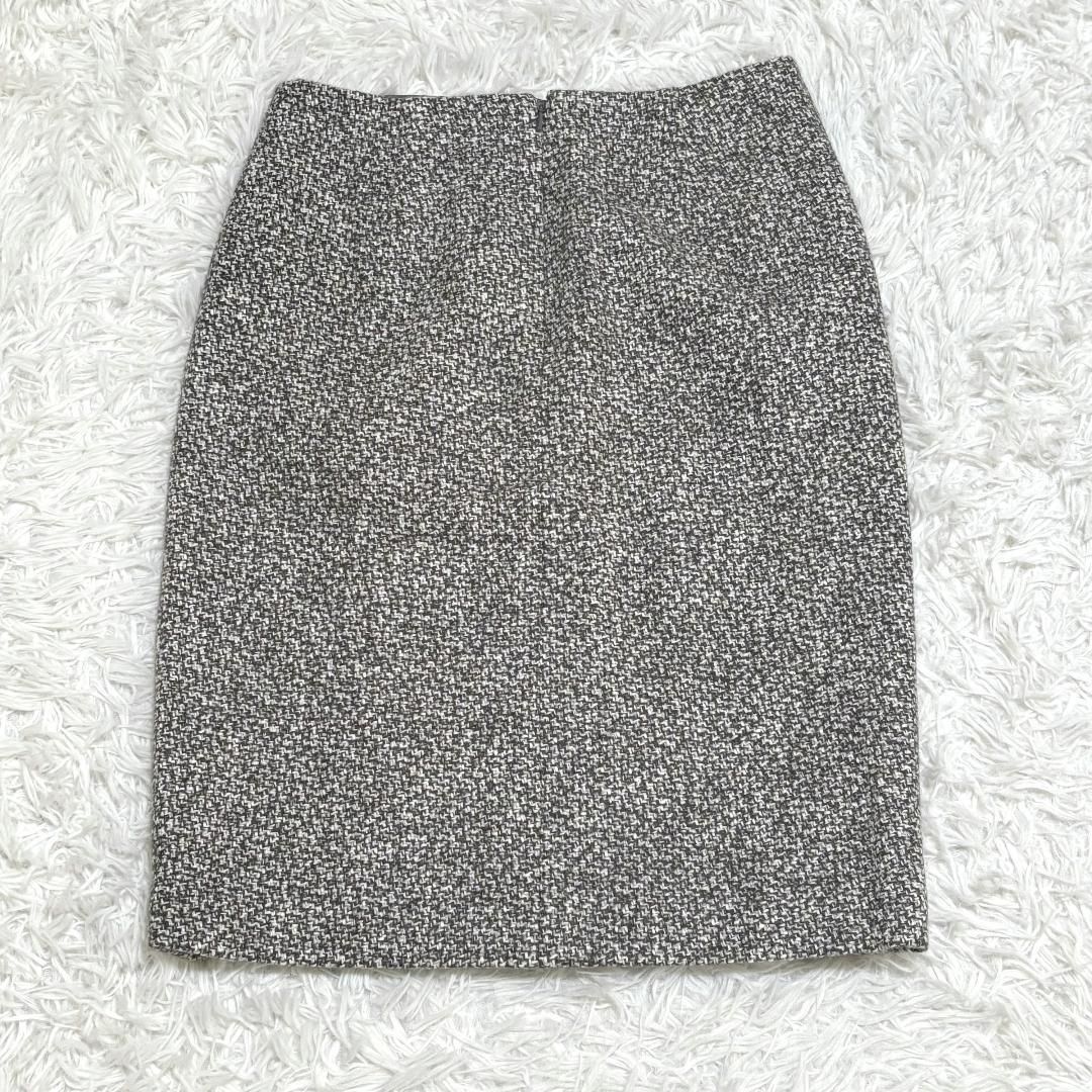 ひざ丈ラップタイトスカート