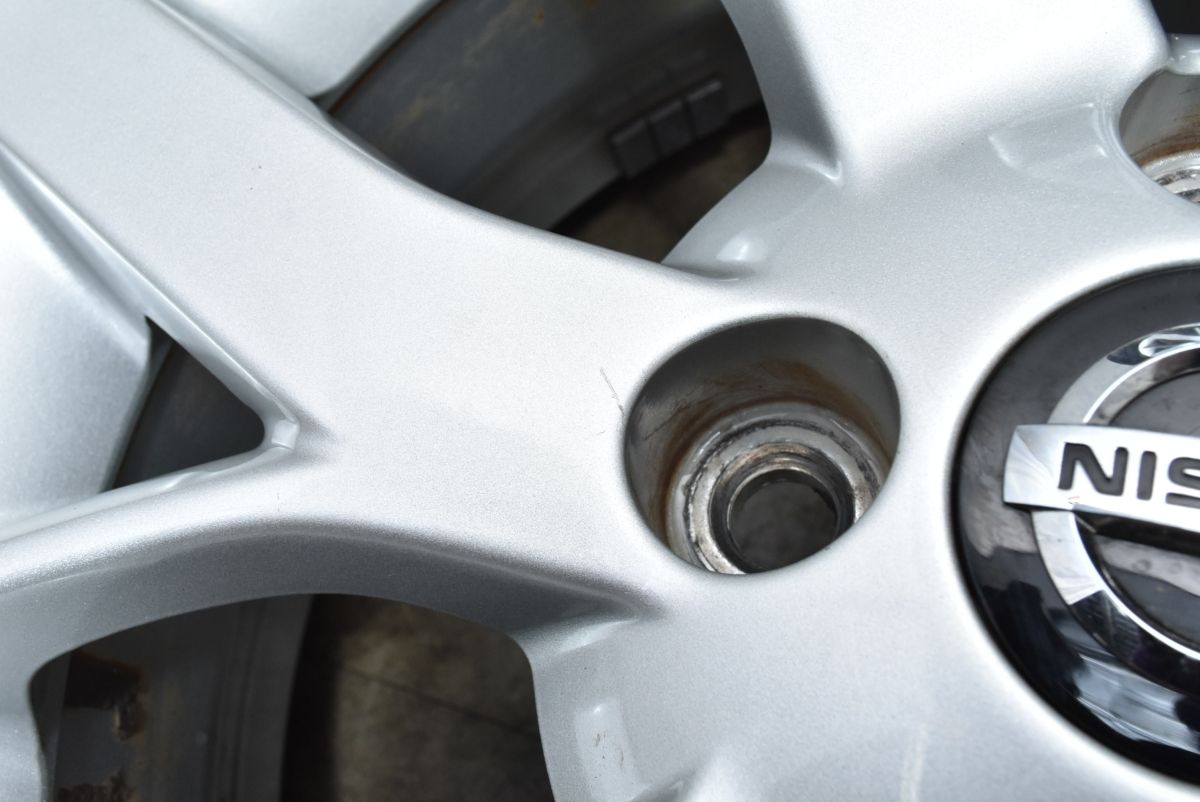 激安で季節を先取り。 程度良好品 ニッサン E12 ノート 純正 15in 5.5J 40 PCD100 ブリヂストン エナセーブ EC204 ブリヂストン B250 185 65R15 可