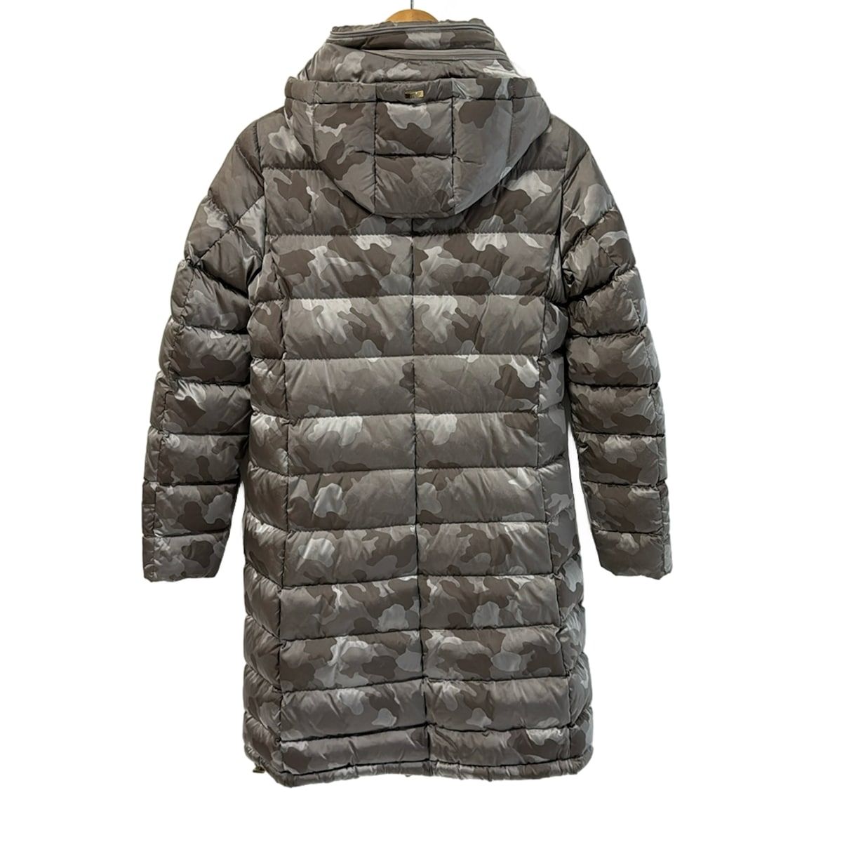 HERNO ヘルノ ダウンコート サイズ42 M レディース - ベージュ×ライトグレー 長袖|迷彩柄|冬