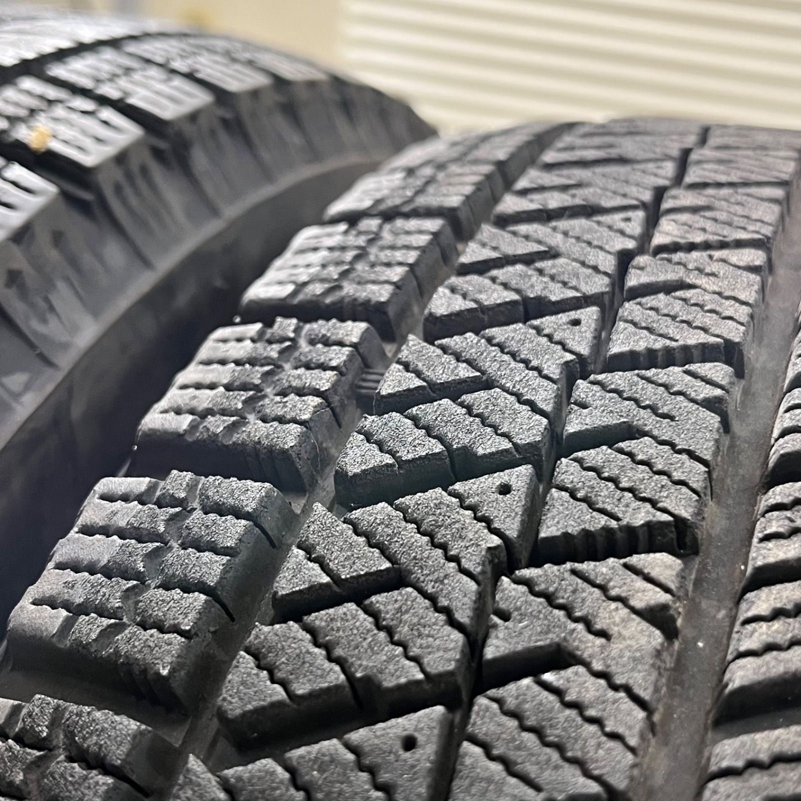 ブリヂストン ブリザックVRX2