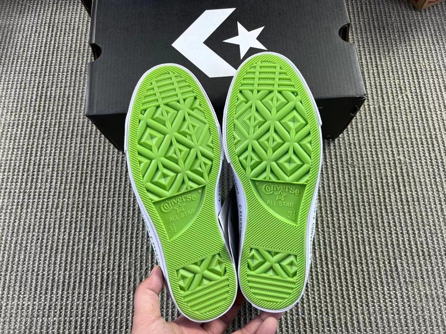 Converse