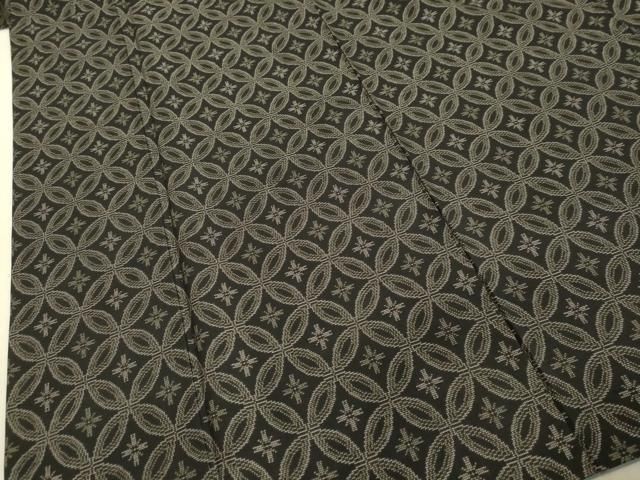 平和屋着物●本場大島紬　9マルキ　七宝花文　正絹　逸品　DAAU0765tw 平和屋着物○本場大島紬 9マルキ 七宝花文 正絹 逸品 DAAU0765tw
