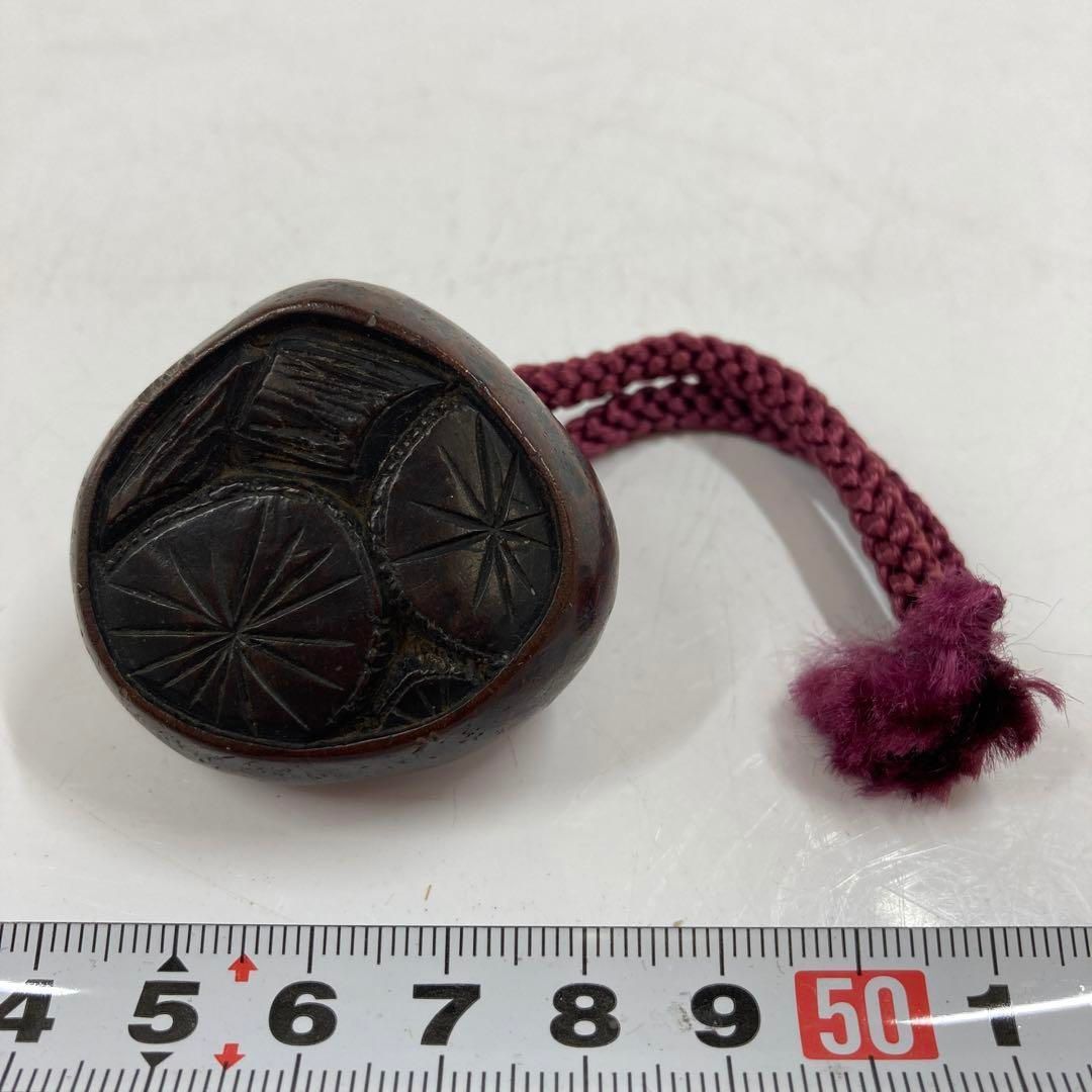 江戸時代 木彫栗根付 重さ15g 東ま5-1119