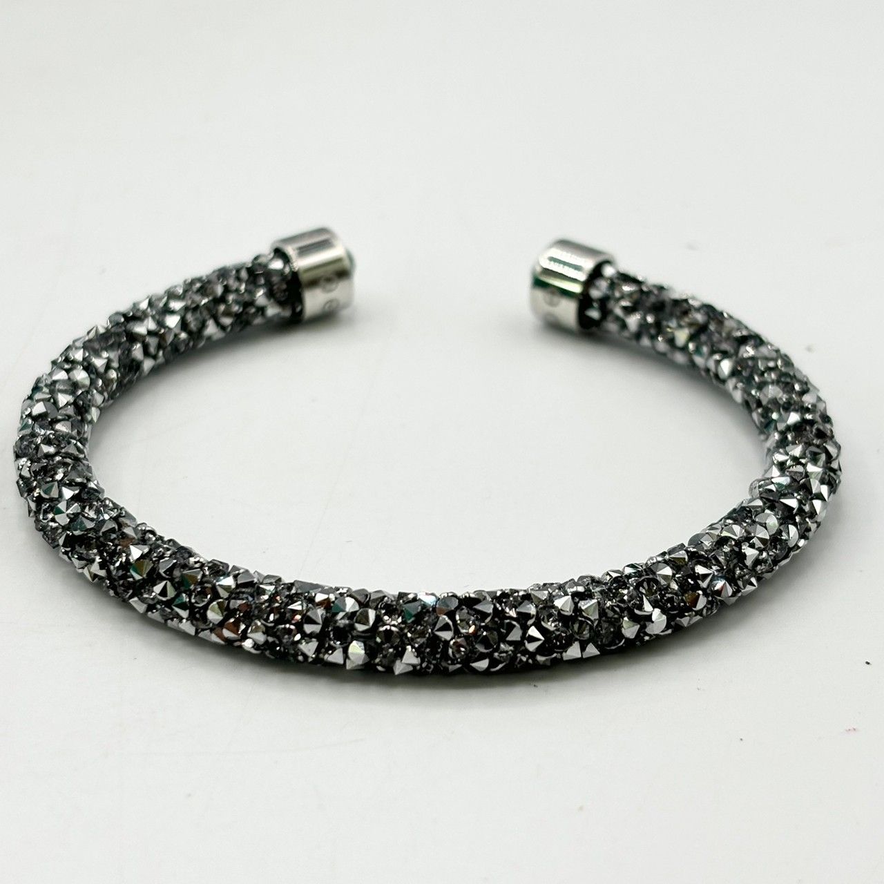 SWAROVSKI スワロフスキー crystal dust クリスタルダスト バングル 