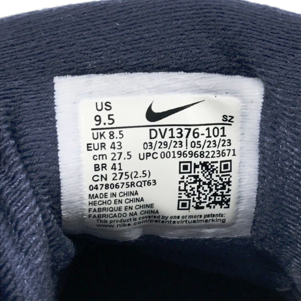 ゴルフシューズ