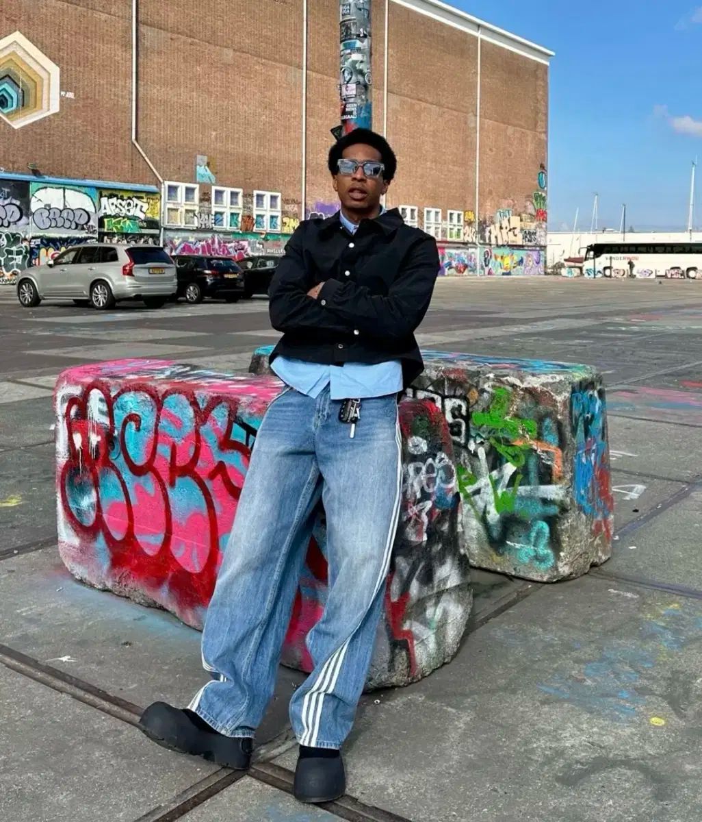 【33インチ】未使用品adidasアディレニウムデニム adidas(アディダス) アディレニウム 3 デニム 33 新品 - メルカリ