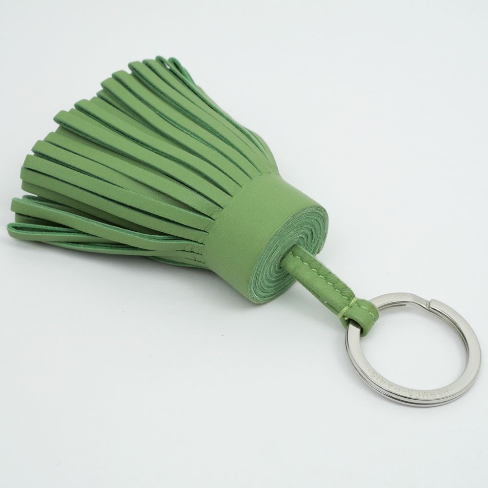 Hermes エルメス カルメン フリンジホルダー 緑 Hermes エルメス カルメン フリンジホルダー 緑 HERMES 【新品未