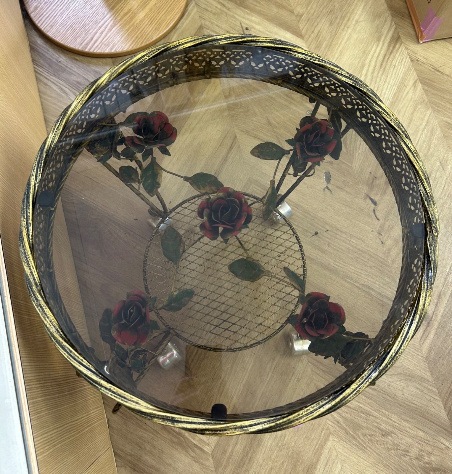 IZ1920 薔薇装飾 サイドテーブル 家具 机 ガラステーブル 丸テーブル 