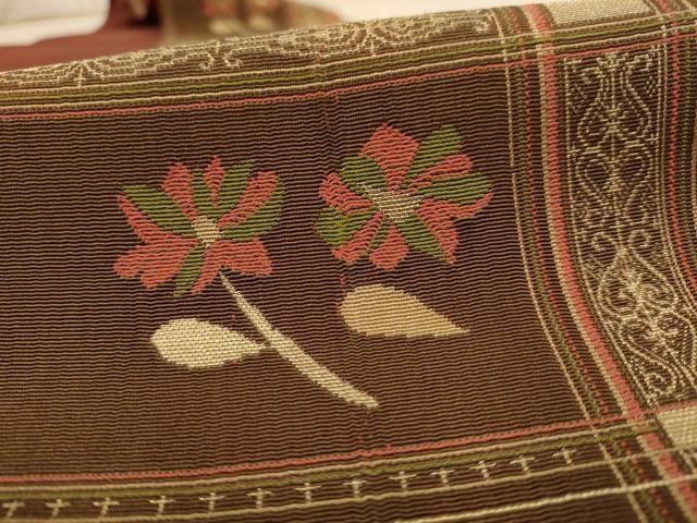 本場筑前博多織　半幅帯　織り出し　花唐草模様　縞模様　正絹　ポケット付No.45 本場筑前博多織 半幅帯 織り出し 花唐草模様 縞模様 正絹
