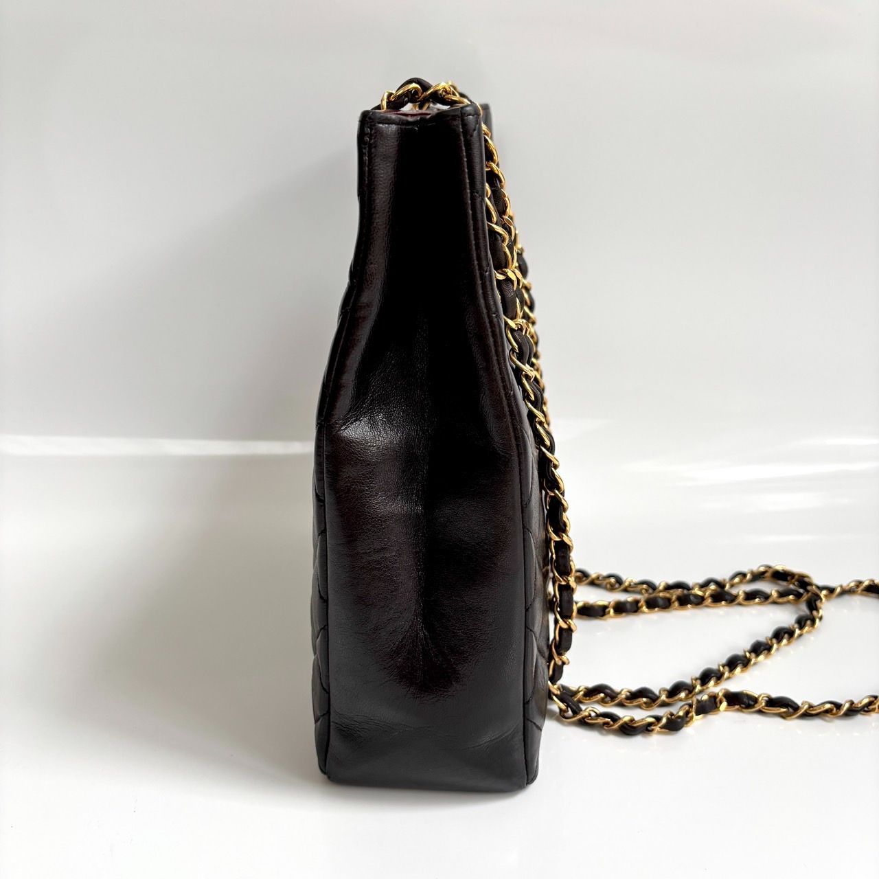 美品◎CHANEL シャネル マトラッセ 2番台 シリアルシールあり 