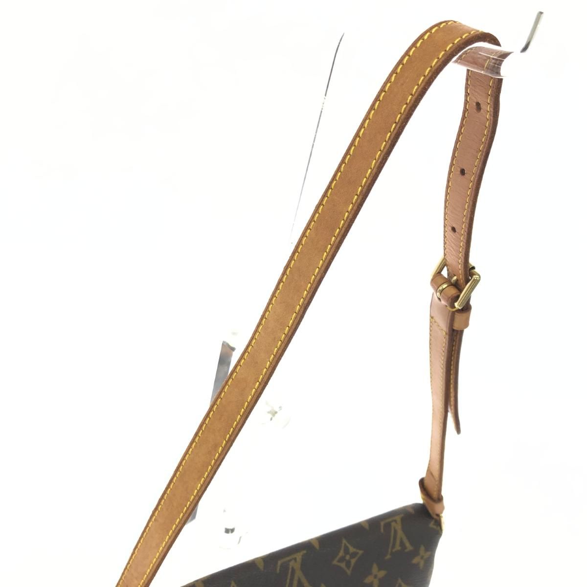 LOUIS VUITTON ルイヴィトン ミュゼットタンゴ ショート モノグラム  