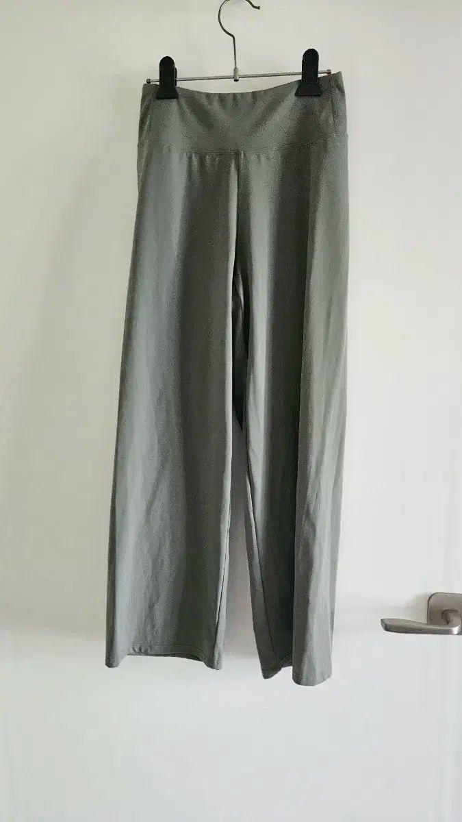 andar アンダール セミワイド レギンス M