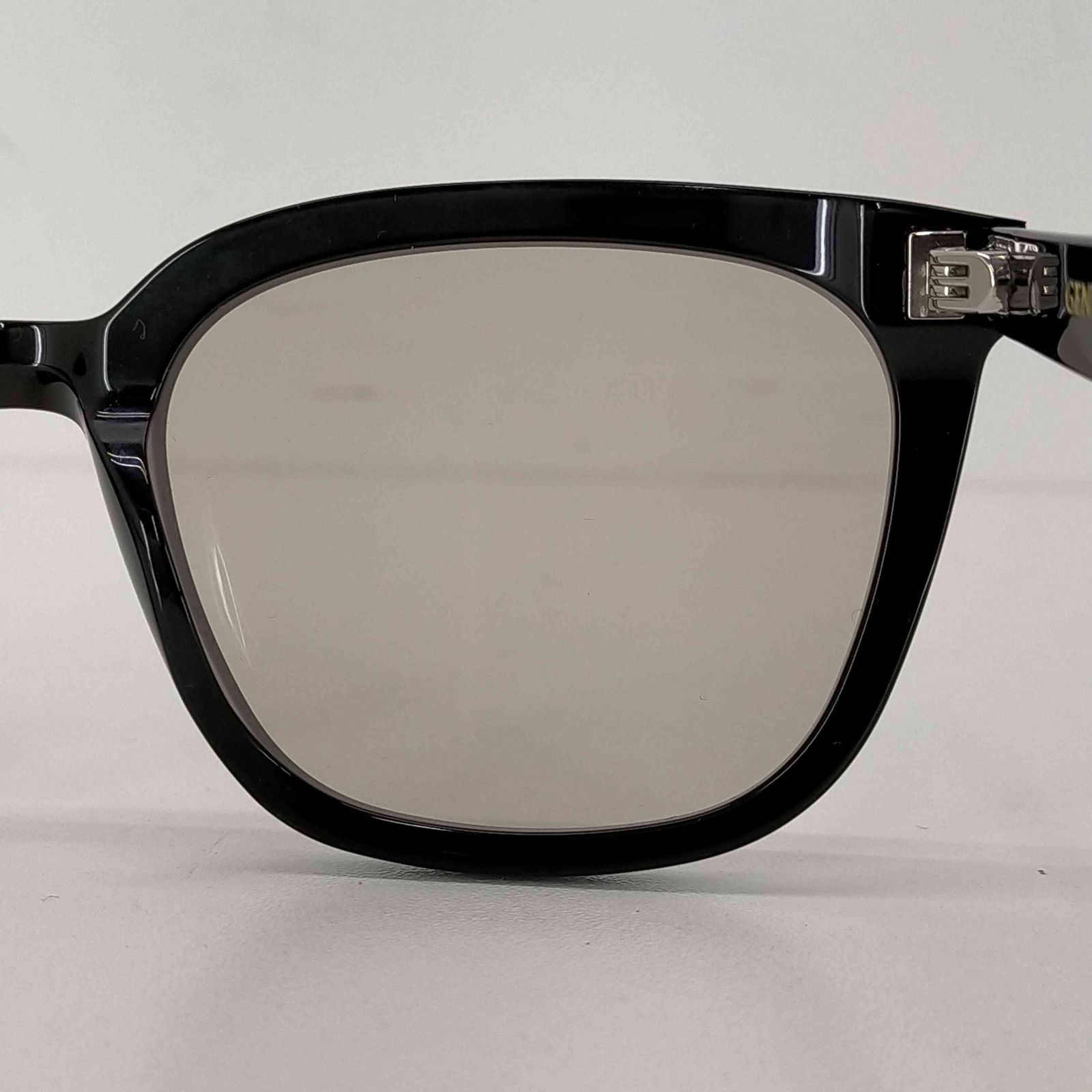 GENTLE MONSTER クリアブラック サングラス GENTLE MONSTER 黒フレーム クリアレンズサングラス 伊達メガネ 楽天