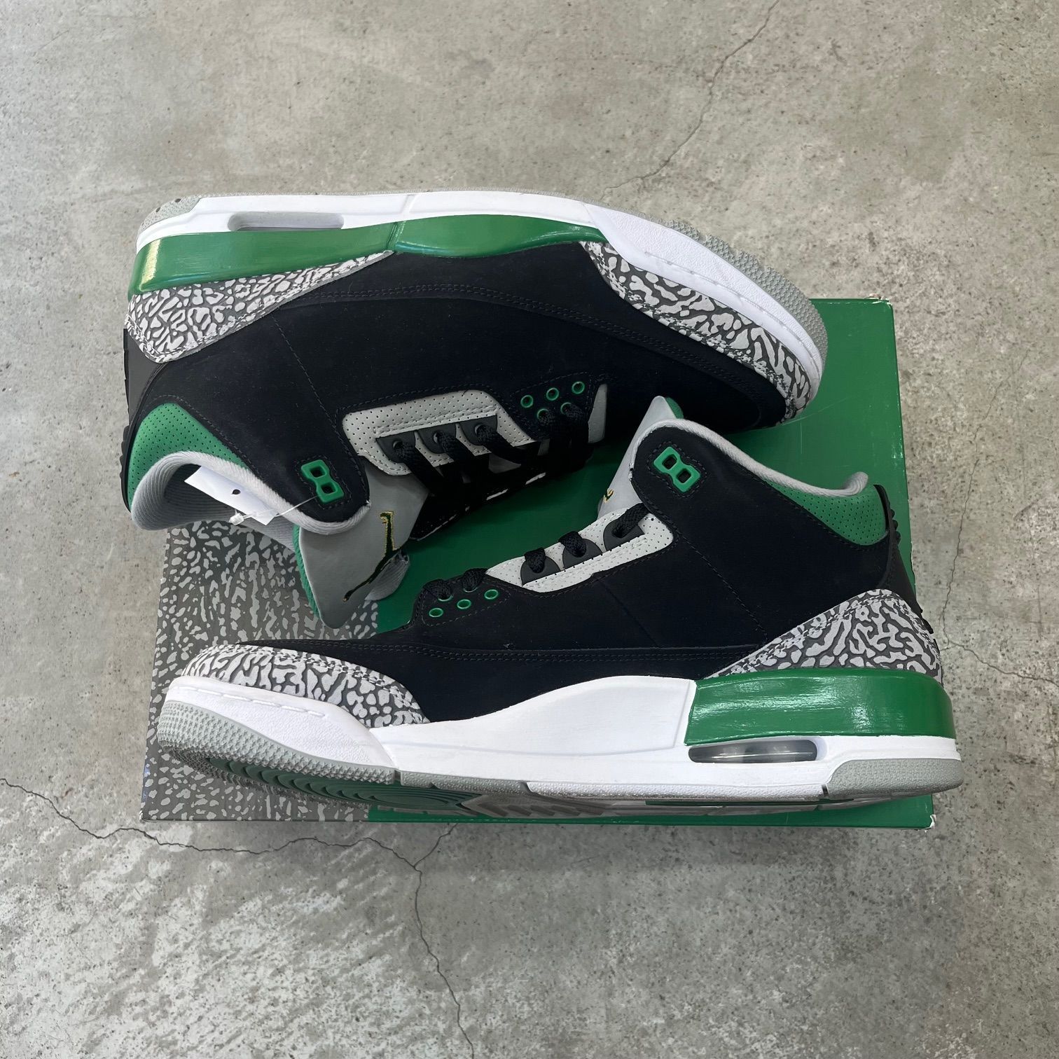 国内正規 NIKE AIR JORDAN 3 RETRO 
