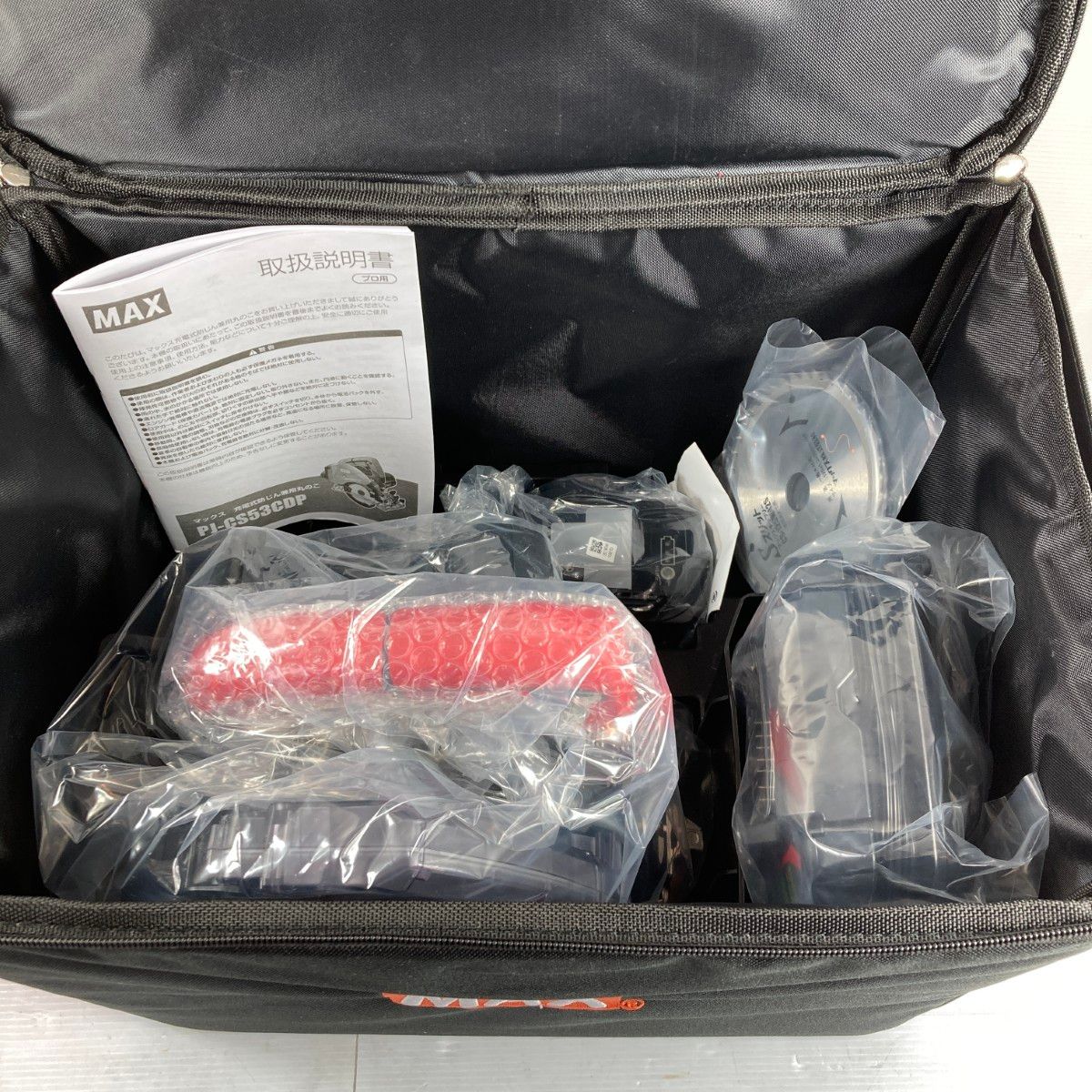 ＊＊MAX マックス 18V 125mm 充電式防じん兼用丸のこ バッテリ1個 充電器 ケース付属 PJ-CS53CDP-BC ブラック