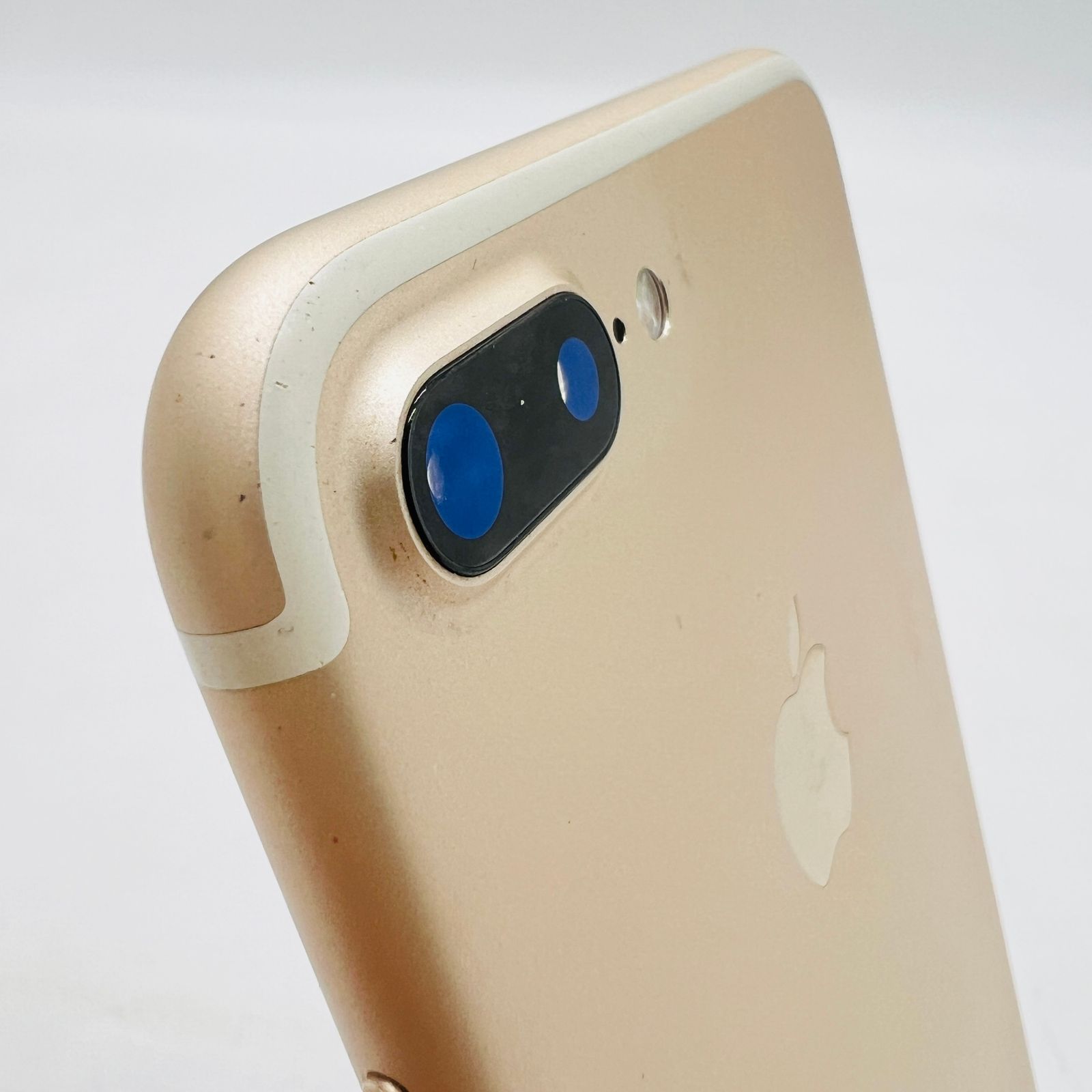 1.267 Softbank 美品 iPhone7 動作確認済み 96%