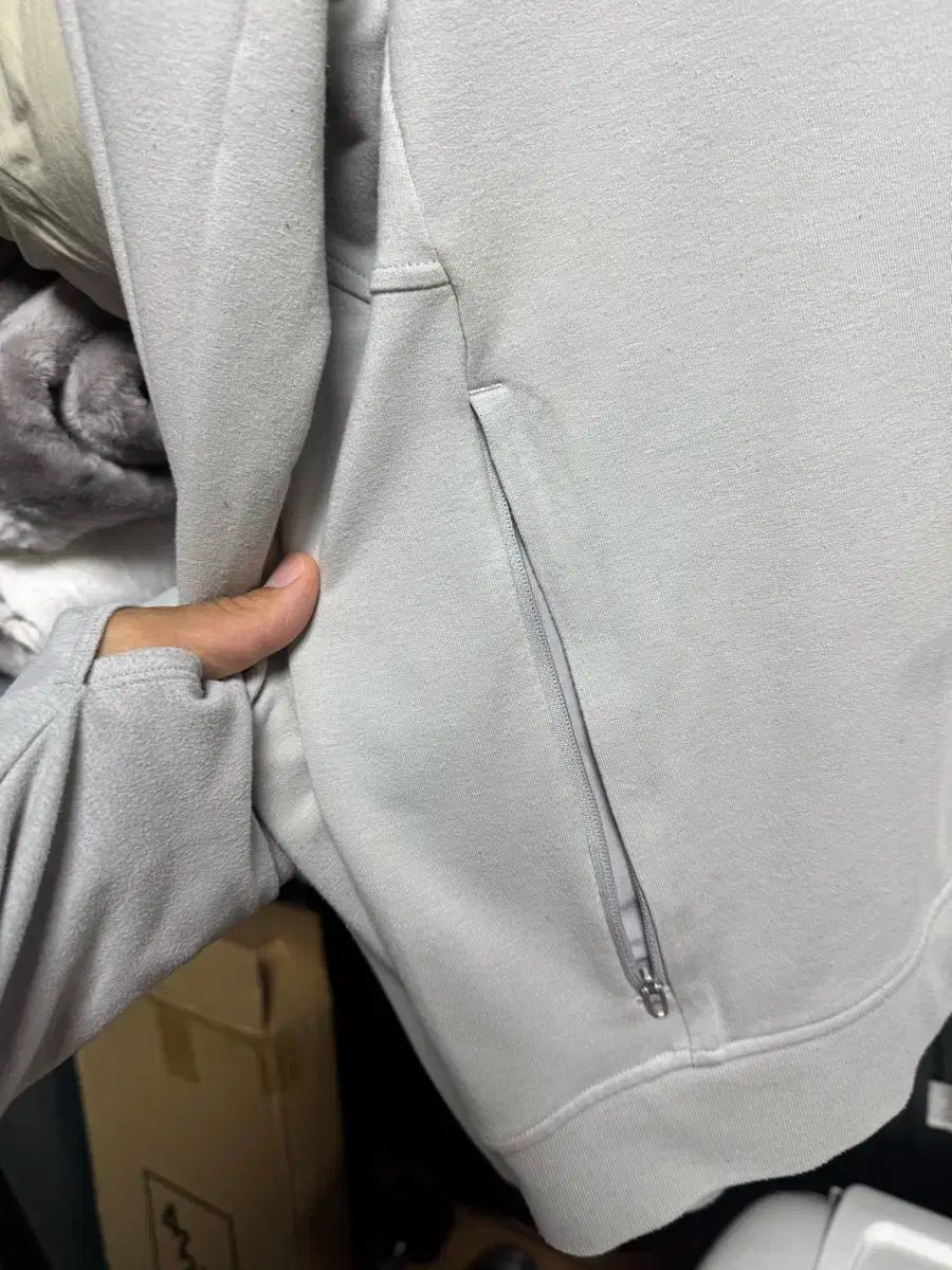ルルレモン トレーナー ジップアップ L 105
