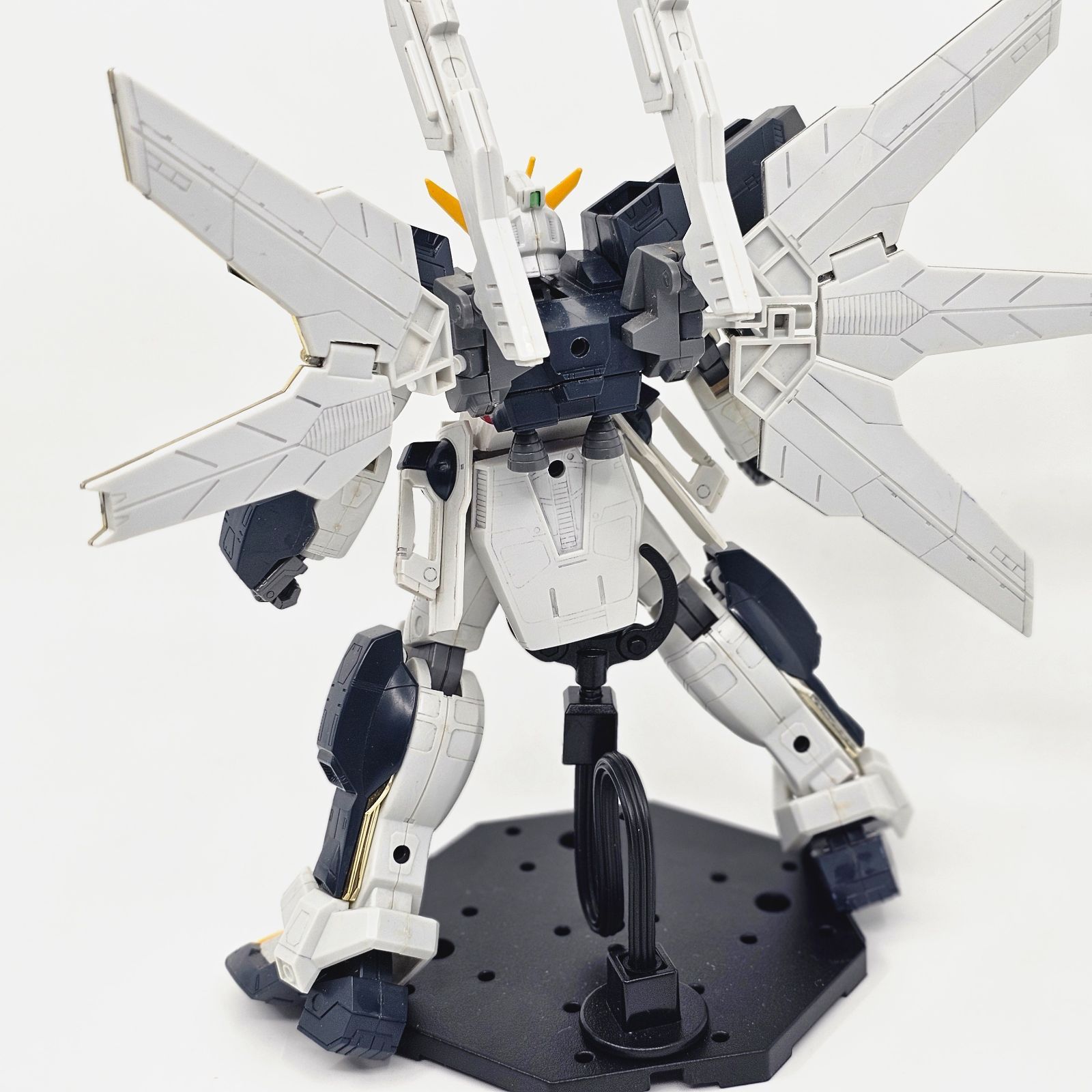 旧1/100　ガンダムダブルエックス（破損あり）ガンプラ　完成品　ジャンク