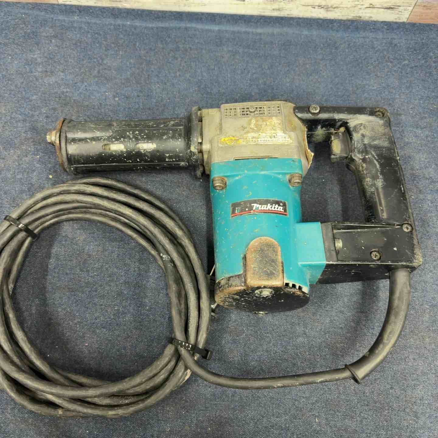 ☆マキタ(makita) 電動ケレン HK1810【八潮店】