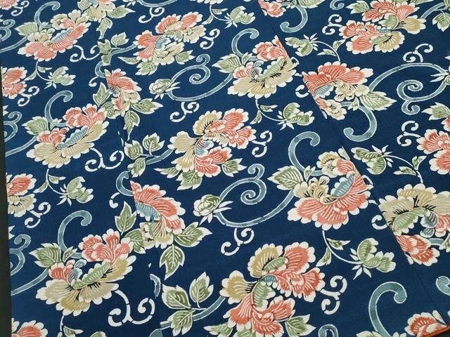 平和屋着物□上質な小紋 型染め 牡丹花文 御召縮緬 正絹 逸品