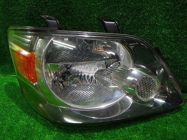 ノア ヘッドライト 左右 HID AZR60/65 前期 28-152 B1 トヨタ