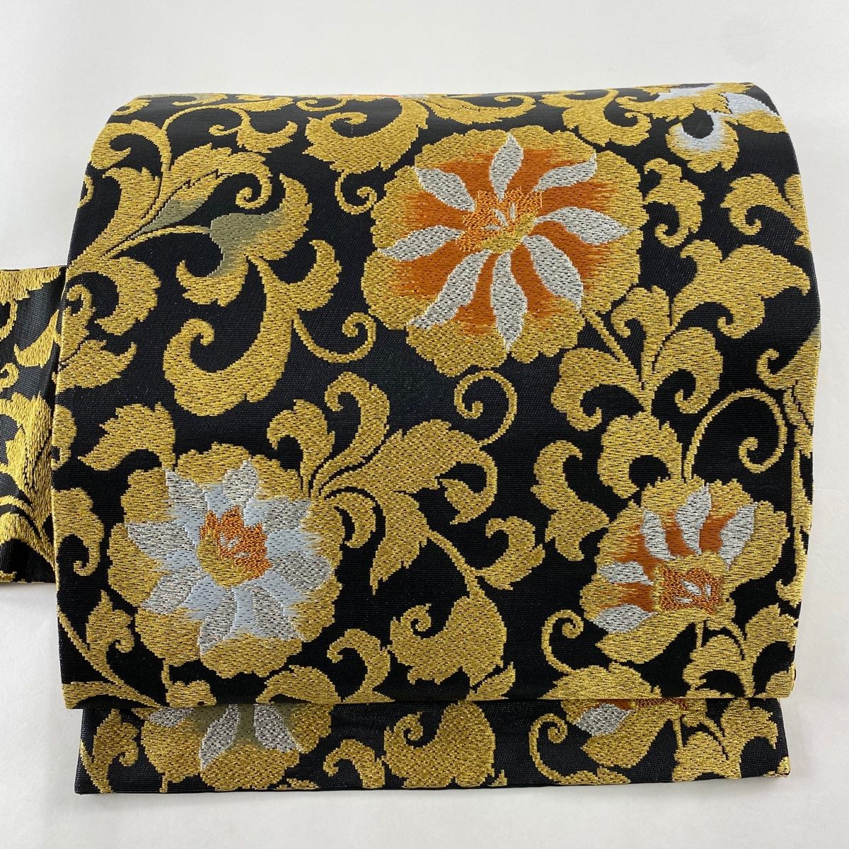 反物　ピンク　総柄　伊勢丹購入品　保管品　絹100% 振袖レンタル 振袖SSサイズ 牡丹尽くし 白/ピンク｜着物レンタル 安心