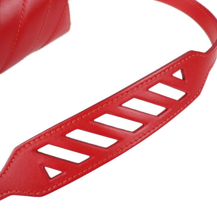 ＠✨OFF-WHITE 穴あき　ショルダーバッグ　2way レッド OFF-WHITE オフホワイト ショルダーバッグ レザー レッド系 バインダー