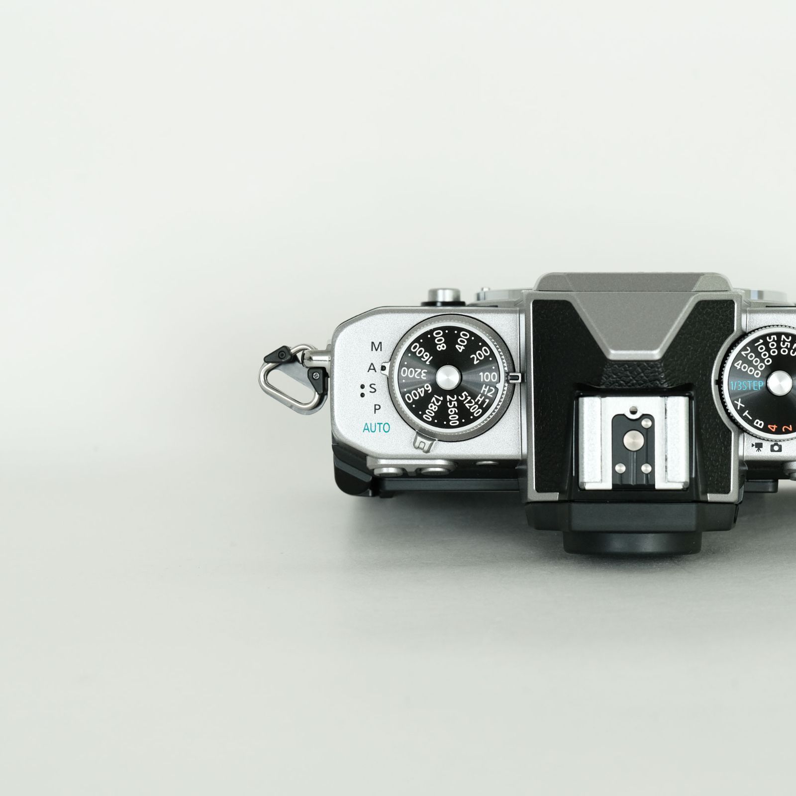 Nikon Z8 ボディ 新品同様 ニコン Z 8 ボディ 価格比較 - 価格.com