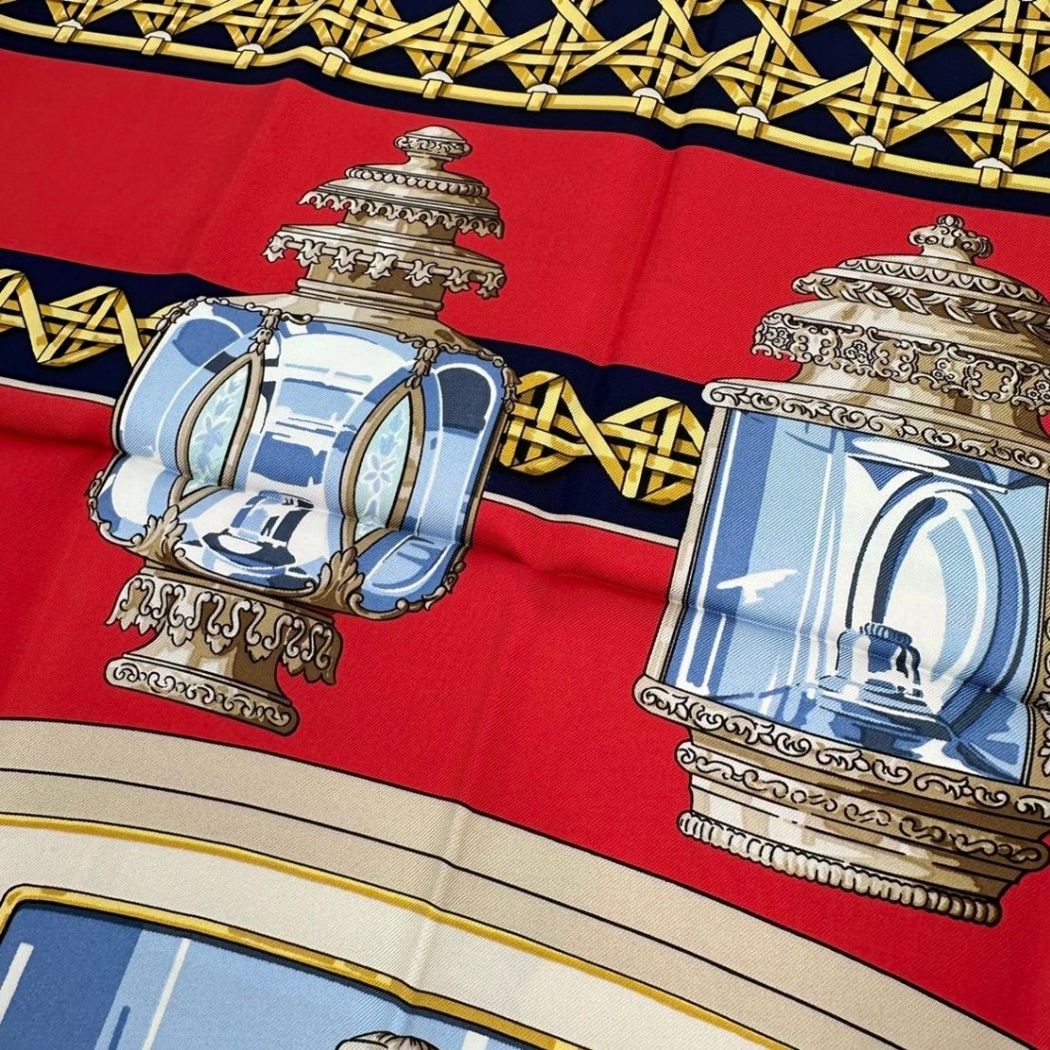 ♪ HERMES エルメス カレ90 馬車のランタン FEUX DE ROUTE ネイビー  