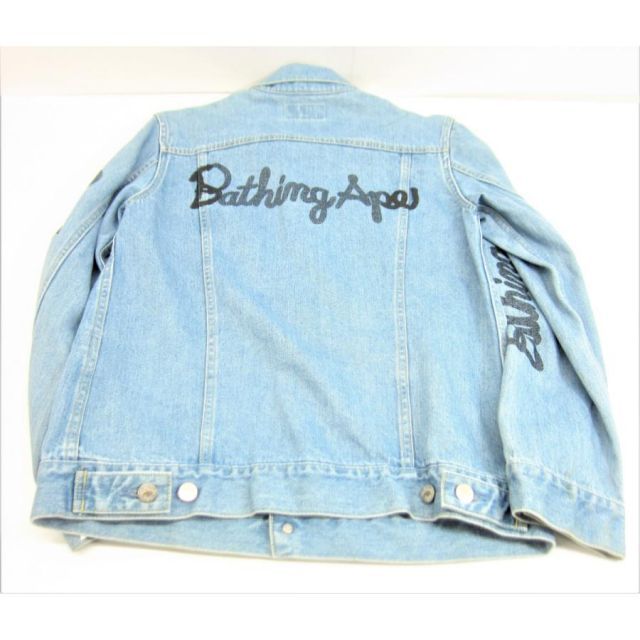 アベイシングエイプ　DENIMダウン　サイズM A BATHING APE（アベイシングエイプ）の「DENIM MONOGRAM PUFFER