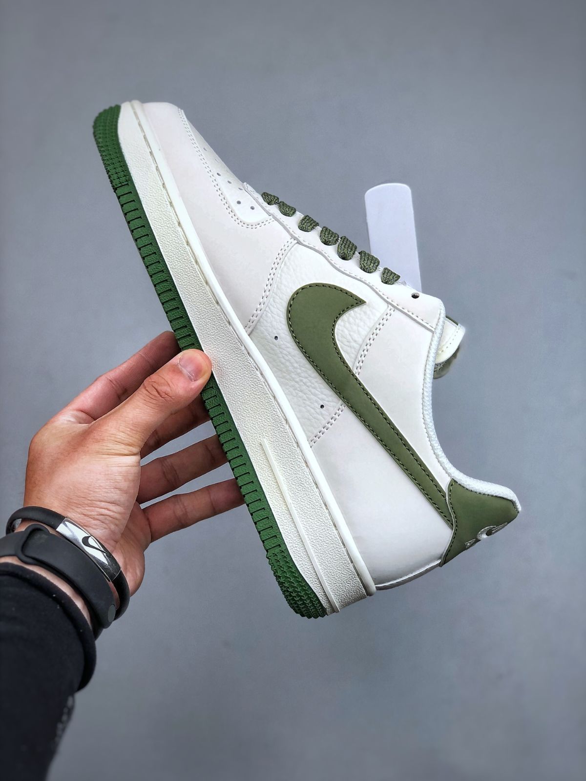 ナイキ スニーカー NIke Air Force 1 '07 Low x Supreme “Supreme” 並行輸入品