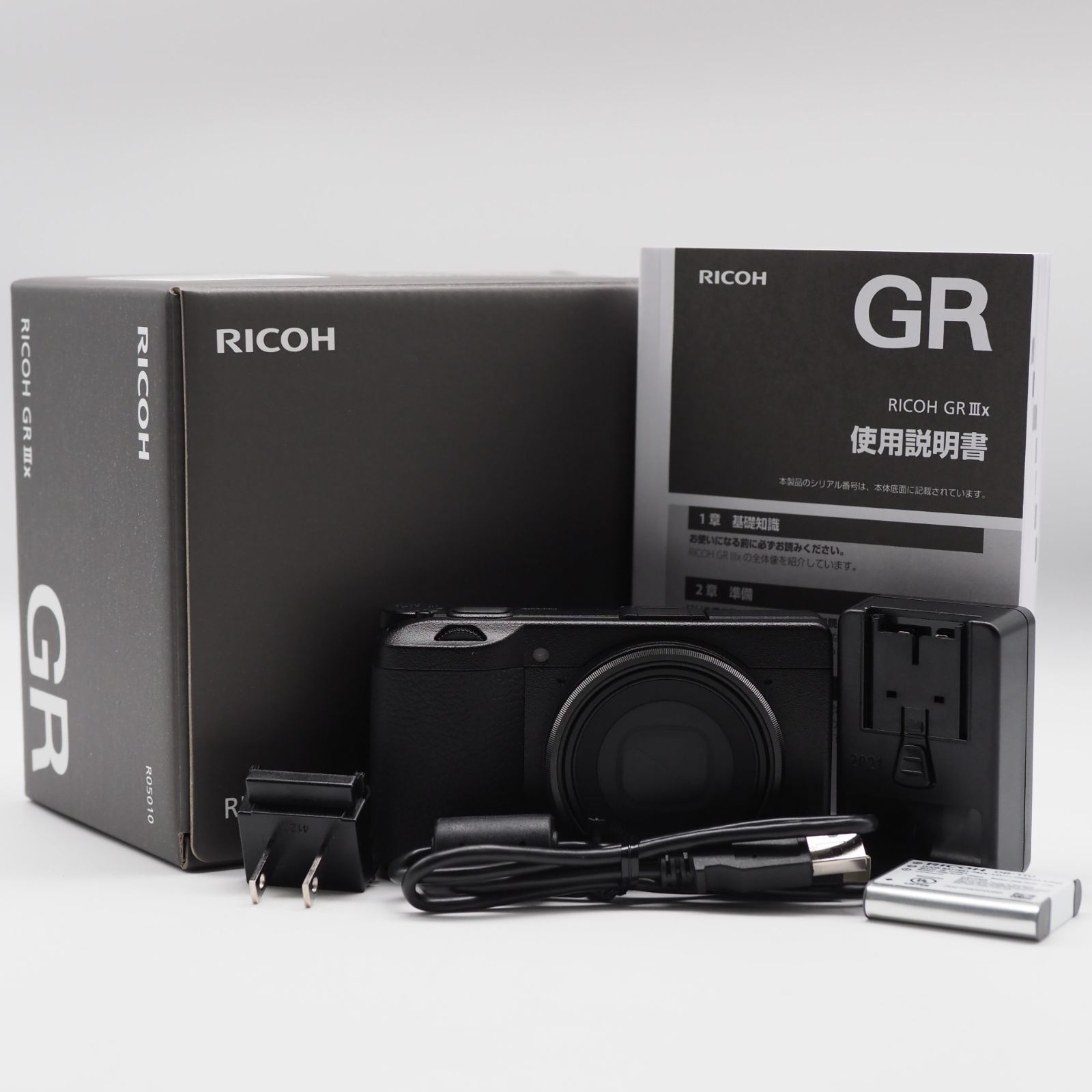 ★元箱付き・ショット数233回の新品級★ RICOH GR IIIx #2694 ☆元箱付き・ショット数233回の新品級☆ RICOH GR IIIx #2694
