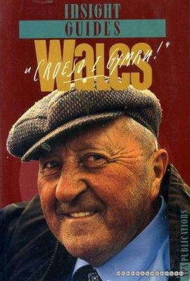WALES (Insight Guides) [Paperback]