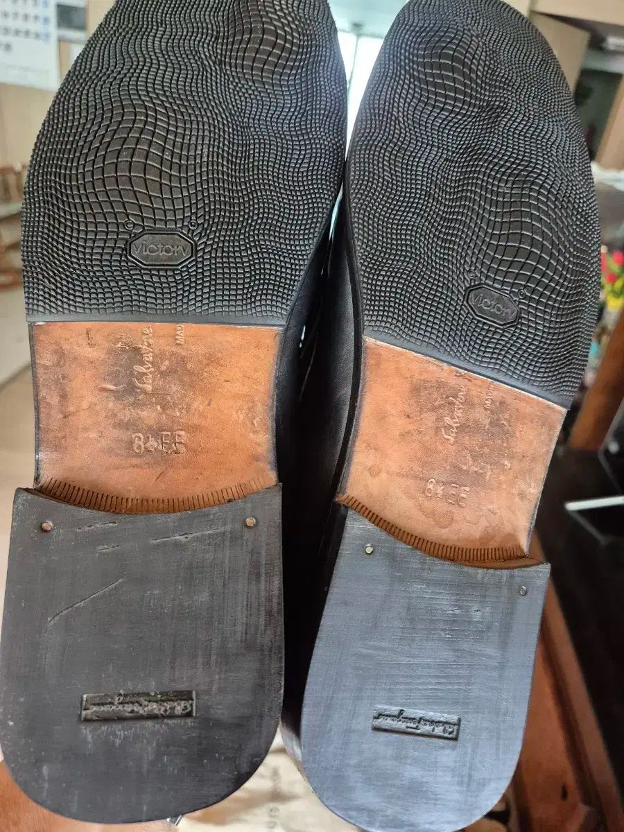 フェラガモ ガンチーニ