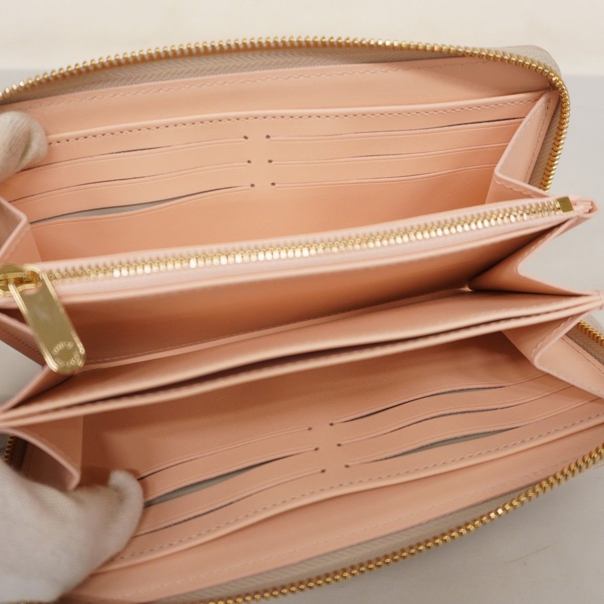 5cb0460】ルイヴィトン 長財布 マヒナ ブルームパーフォレーション 