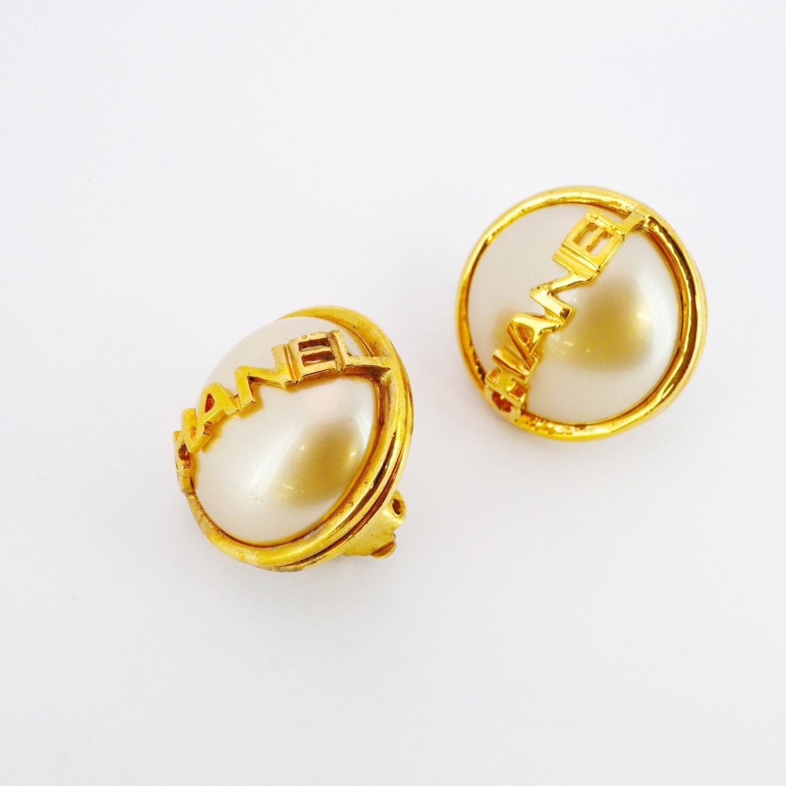 シャネル Chanel シャネル イヤリング シャネル サークル GPメッキ フェイクパール ゴールドレディース P1197865