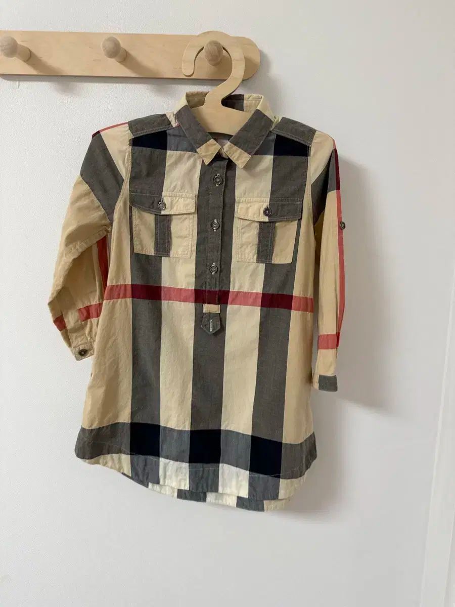 BURBERRY バーバリー 赤ちゃん ワンピース 3y