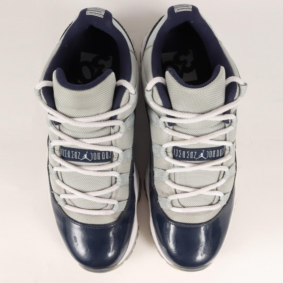 Air jordan hotsell 11 georgetown