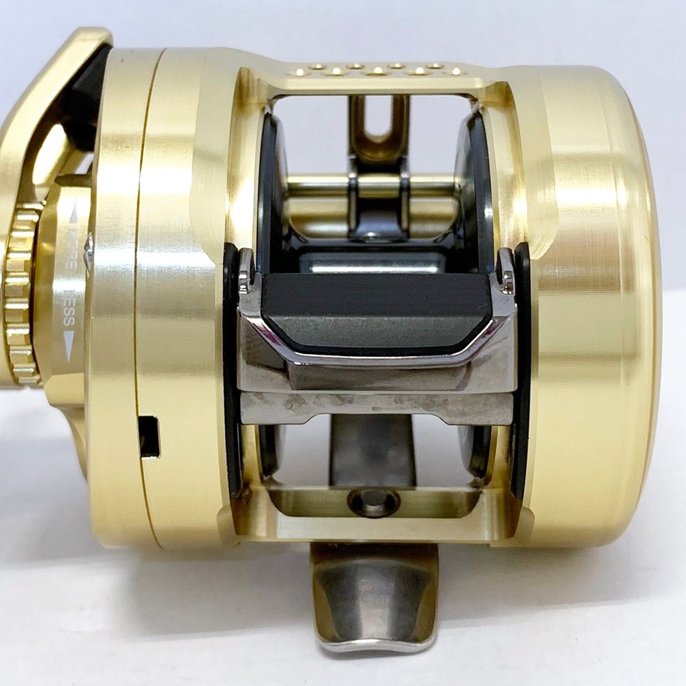 加古川店】 中古 SHIMANO | シマノ リール 22オシアコンクエスト