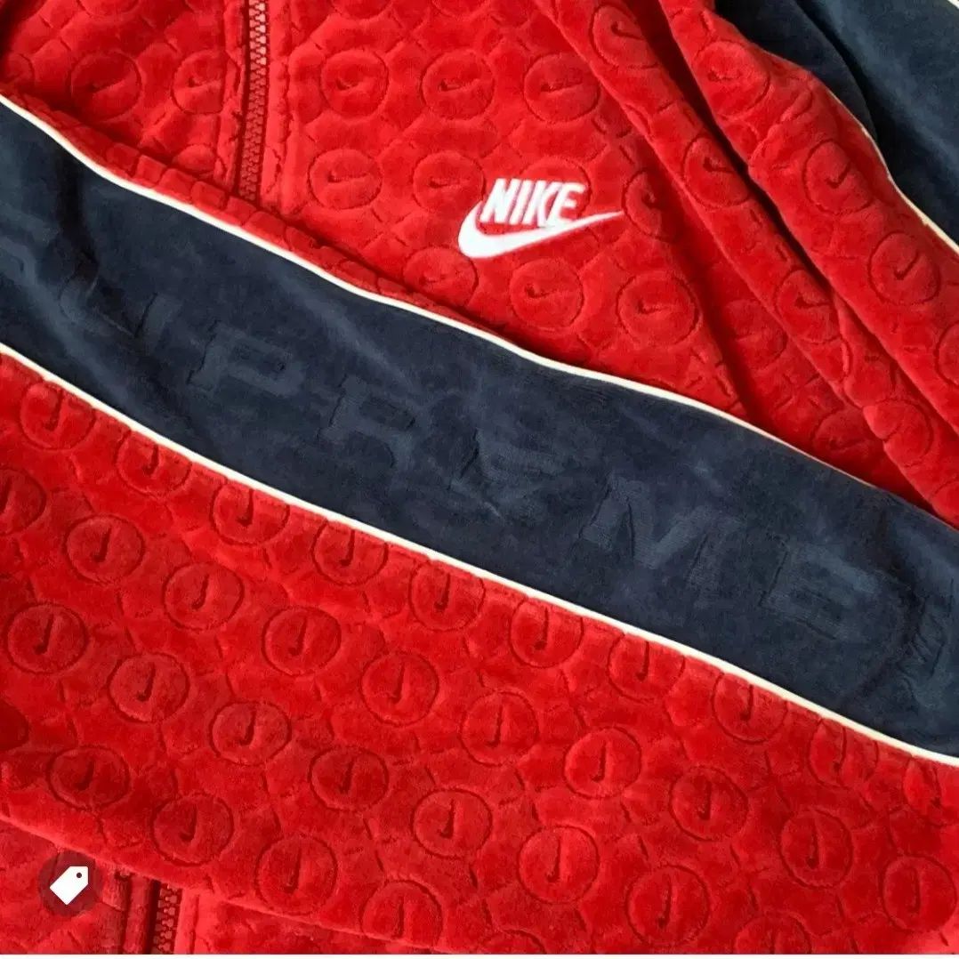 L SUPREME Supreme(シュプリーム) x Nike(ナイキ） ベロア