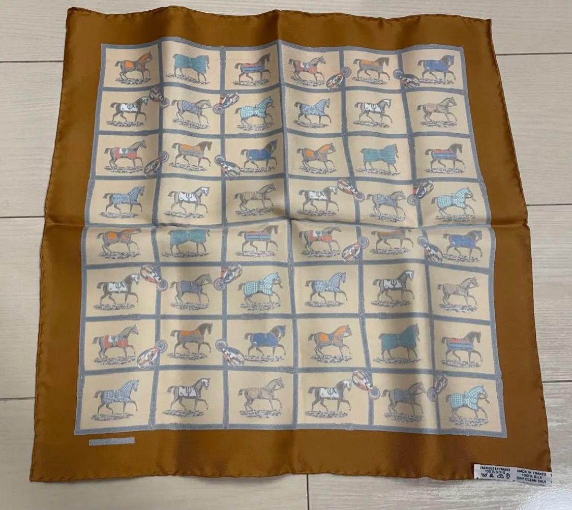 エルメス 箱付 プチカレ パドックにいる48頭の馬 - メルカリ