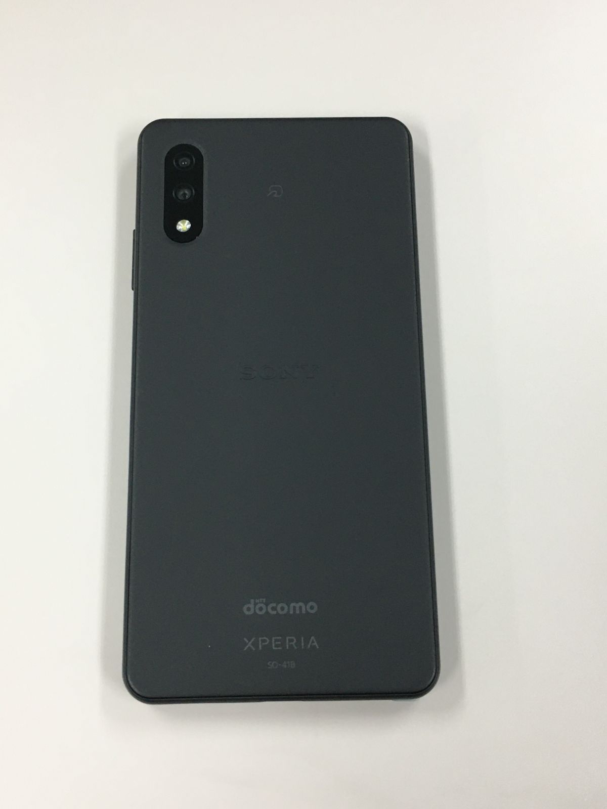 未使用品SIMロック解除済 docomo Xperia SO-41B ブラック - メルカリ