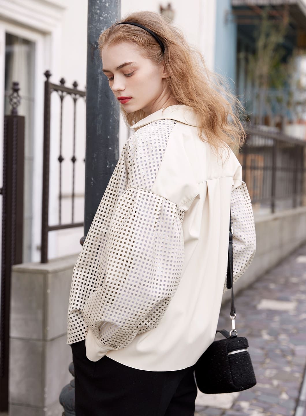 COEL パンチングフェイクレザーシャツ新品未使用品 