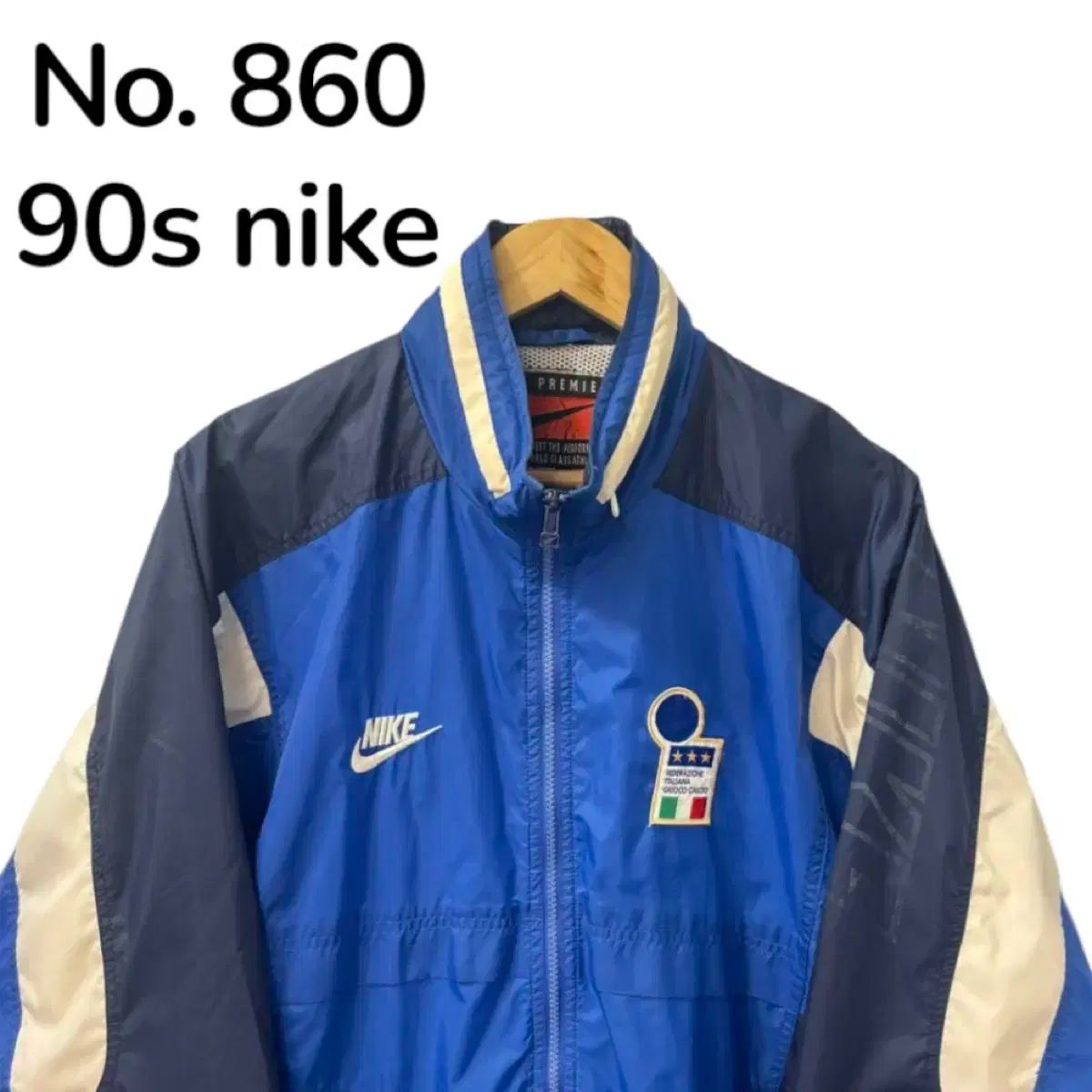 超美品　90's NIKE サッカー イタリア代表　ナイロンジャケット　L 96年製 NIKE 
