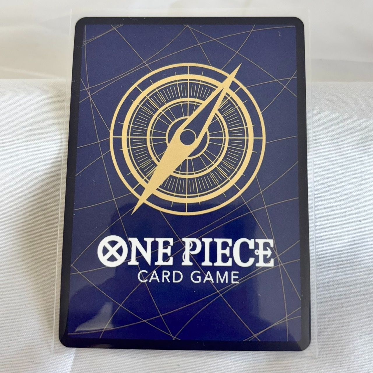 ONE PIECE - 【美品】ワンピース トラファルガー・ロー　リーダー（パラレル）値下げ交渉有り Amazon.co.jp: 【パラレル】ワンピースカードゲーム OP01-047