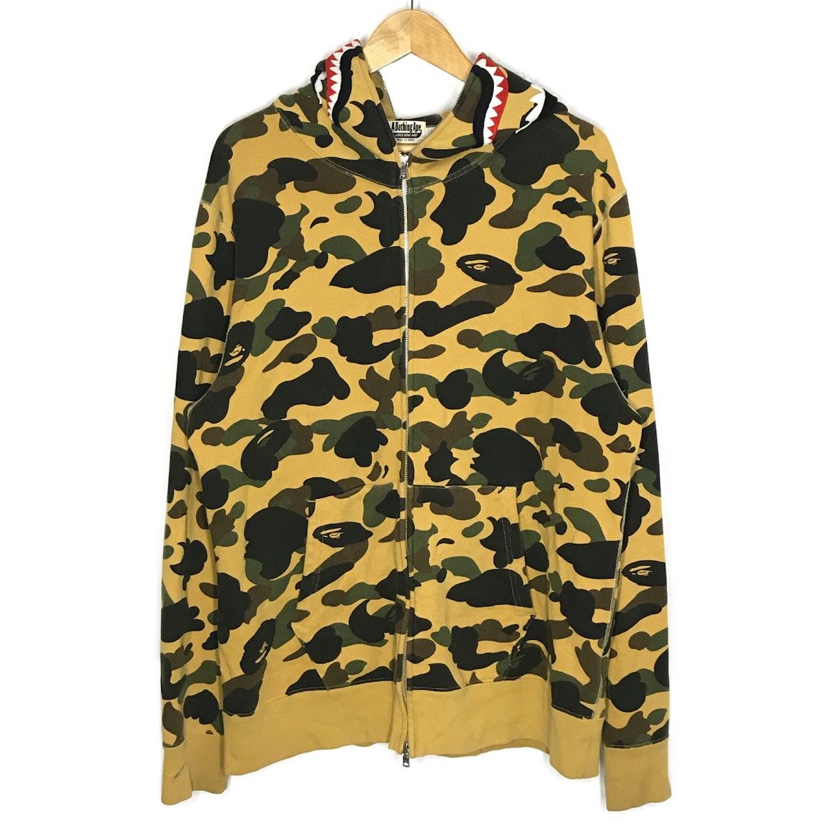 倉吉店 A BATHING APE アベイシングエイプ パーカー shark full zip hoodie ジップパーカー 001ZPJ701006M カモ サイズ XL 103