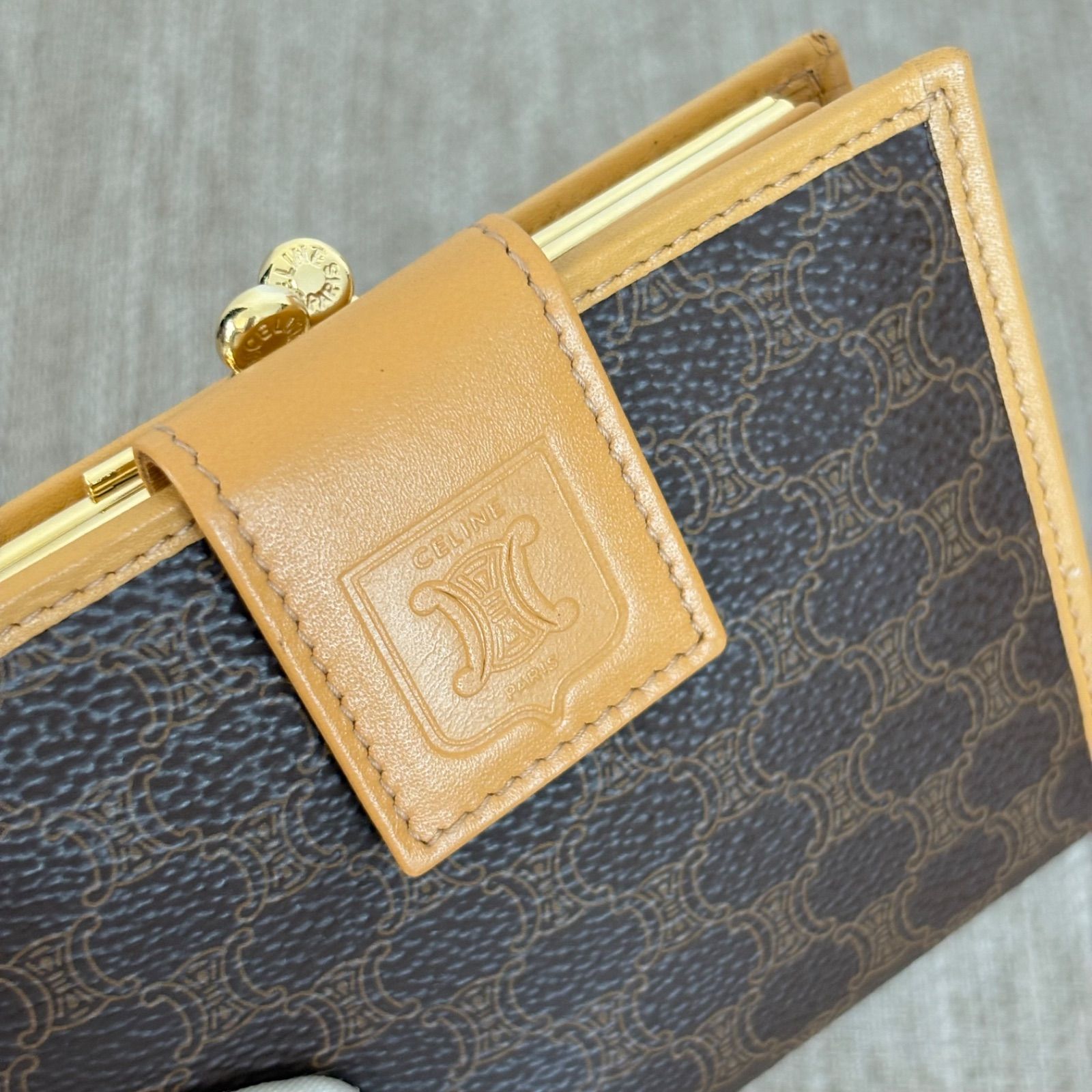 超格安価格 極美品】CELINE セリーヌ Wallet Short Triomphe Vintage 小物